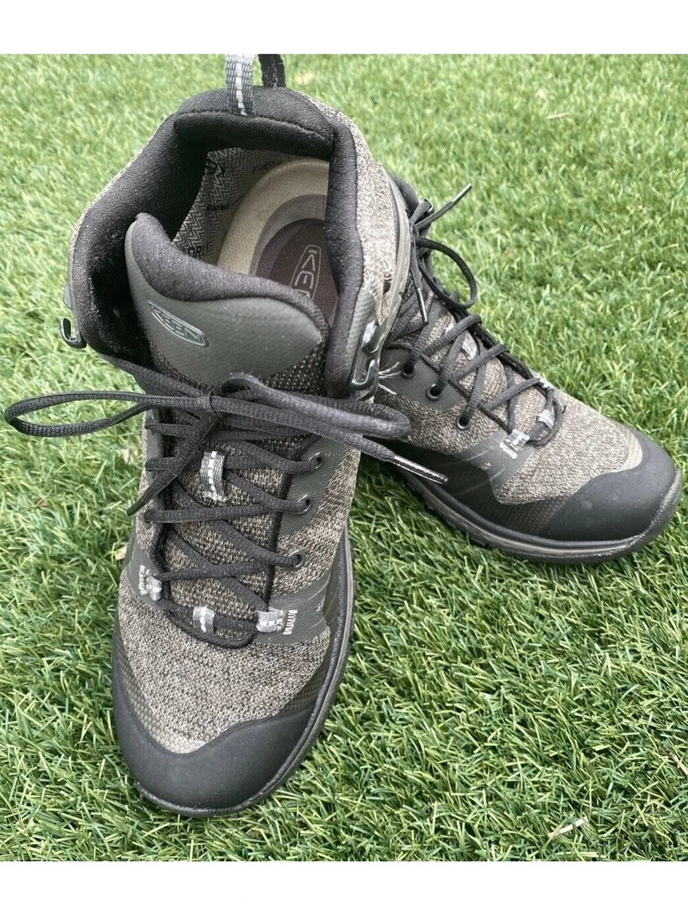 Keen Women's Terradora Mid, Gray Waterproof Hiking Boot 8 W